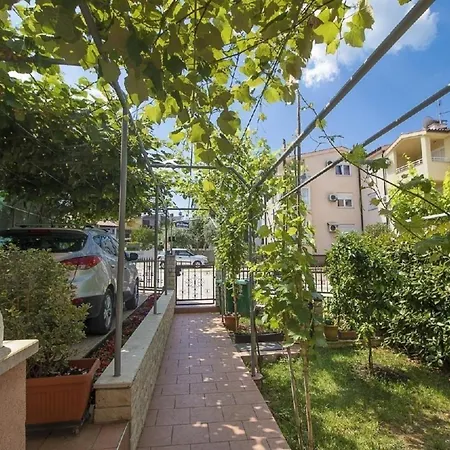 Wunderschoenes In Mit Eigenem Balkon